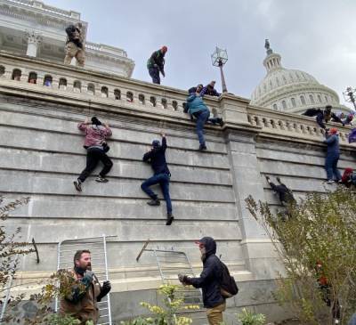 Дональд Трамп - В США опасаются беспорядков во время митинга в поддержку участников штурма Капитолия и мира - cursorinfo.co.il - США