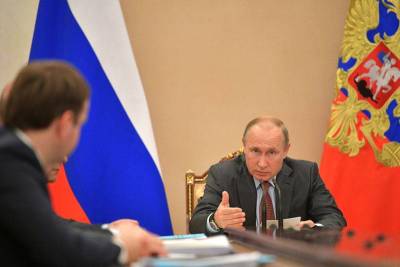 Владимир Путин - Путин сказал о "десятках заразившихся коронавирусом" в его окружении - smartmoney.one - Москва - Россия - Таджикистан