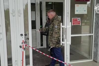 Александр Михайлов - Отставной генерал ФСБ прокомментировал поведение напавшего на вуз в Перми - lenta.ru - Пермь