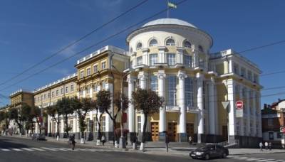 Опубликован рейтинг украинских городов по качеству услуг. Винница на первом месте - minfin.com.ua - Украина - Киев - Луцк - Херсон - Ивано-Франковск - Мариуполь - Черновцы - Винница