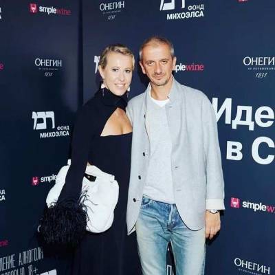 Константин Богомолов - Ксения Собчак - Елена Веснина - Державшийся за руки с теннисисткой Весниной Богомолов спровоцировал слухи о скором разводе с Собчак - actualnews.org