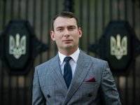 Ярослав Железняк - «Эпоха бедности» может закончиться уже в 2021 году, но только для отдельных депутатов – Железняк - goodnews.ua