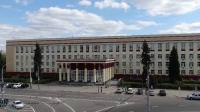 В воронежских вузах усилили охрану после стрельбы в Пермском университете - vestivrn.ru - Воронеж - Пермь