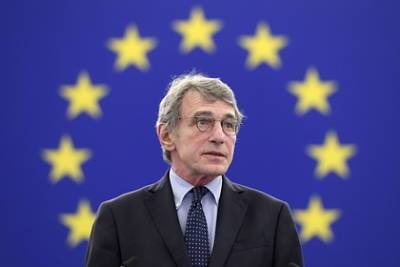 Давид Сассоли - Сильвио Берлускони - Председатель Европарламента госпитализирован с пневмонией - lenta.ru - Италия