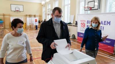 Россия: трехдневное голосование - golos-ameriki.ru - Москва - Россия - Кемеровская обл. - респ. Адыгея - Ставрополье - Брянская обл.