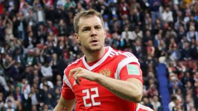 Денис Глушаков - Артем Дзюба - Артем Дзюба отказался от игры за сборную России - vm.ru - Россия