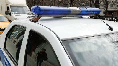 У магазина в Москве найдены двое мертвых мужчин и женщина без сознания - iz.ru - Москва - Израиль - Оренбургская обл. - район Пудожский - республика Карелия