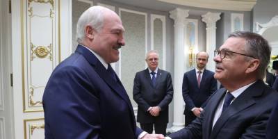 Александр Лукашенко - Рене Фазель - Глава IIHF Фазель счел встречу с Лукашенко своей главной ошибкой на посту - ruposters.ru - Белоруссия - Минск - Латвия