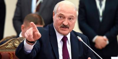 Александр Лукашенко - Лукашенко назвал предателями "сбежавших" из Белоруссии российских артистов - ruposters.ru - Белоруссия