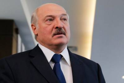 Александр Лукашенко - Лукашенко заявил, что доллары угрожают нацбезопасности - mk.ru - Белоруссия