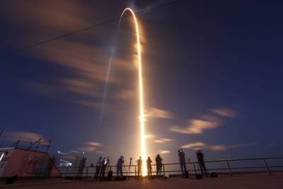 Джаред Айзекман - SpaceX впервые отправила на орбиту полностью гражданский экипаж - lenta.ru - США - шт.Флорида