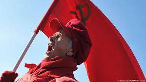 Коммунисты России вышли на митинг против возврата рабства, обчитавшись «Панорамы» - rusjev.net - Россия - Крым - Омск