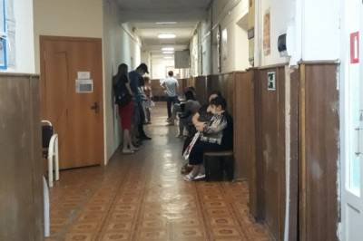 В Хабаровском крае заведующую поликлиникой будут судить за взятки - hab.aif.ru - Россия - Хабаровский край