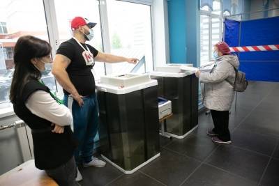 Юрий Кузьмин - В избиркоме Петербурга долгий подсчет голосов объяснили старательностью комиссий - znak.com - Санкт-Петербург