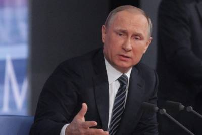 Владимир Путин - Дмитрий Песков - Кремль объяснил неправильную дату на часах Путина в день голосования - mk.ru - Россия