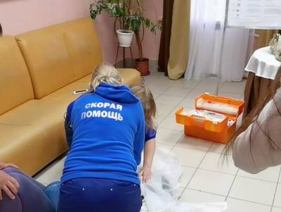 Жительница Ямала скончалась на избирательном участке от остановки сердца - znak.com - окр. Янао - район Приуральский