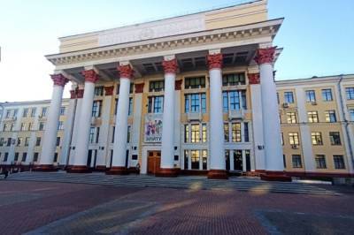 Картина дня в Хабкрае: студент угрожал взорвать ДВГУПС и "останки" коня - hab.aif.ru - Хабаровский край - Хабаровск