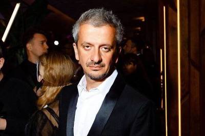 Константин Богомолов - Ксения Собчак - Алена Миро - Елена Веснина - Присматривает замену Собчак? Богомолова разнесли за связь с именитой спортсменкой - skuke.net