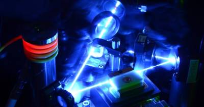 Ученые превратили свет в жидкость ради улучшения работы квантовых компьютеров - focus.ua - Украина