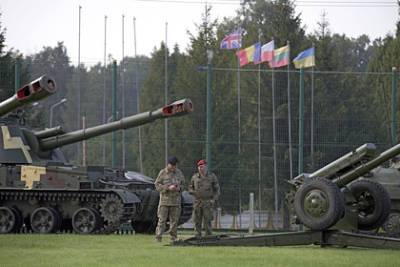 На Украине начались военные учения с участием стран НАТО - lenta.ru - США - Украина - Англия - Молдавия - Турция - Румыния - Польша - Львовская обл.