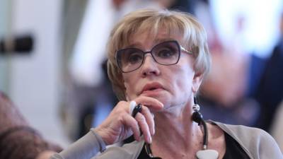 Владимир Меньшов - Вера Алентова - Вдова Владимира Меньшова впервые показалась на публике после смерти мужа - inforeactor.ru - Москва