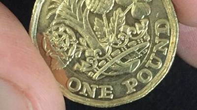 Редкую монету номиналом в £1 продали за £200 на eBay - rbnews.uk - Twitter