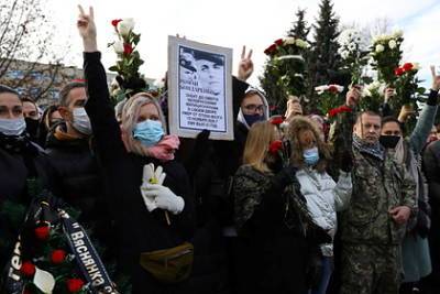 Роман Бондаренко - В Минске приостановили расследование дела об убийстве протестующего - lenta.ru - Минск