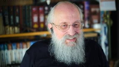 Анатолий Вассерман - Петр Толстой - Анатолий Вассерман лидирует по одномандатному округу в столице на выборах в Госдуму - vm.ru - Москва - Россия