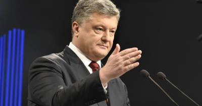 Петр Порошенко - Порошенко раскритиковал бюджетную политику монобольшинства: работают на свои конверты, а не на интересы людей - dsnews.ua - Украина