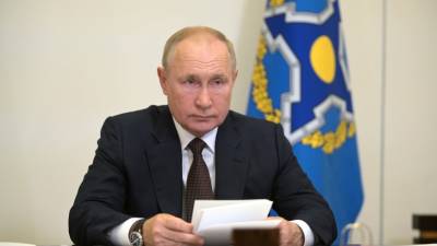 Владимир Путин - Путин считает поспешным вывод войск западной коалиции из Афганистана - mir24.tv - Россия - США - Афганистан