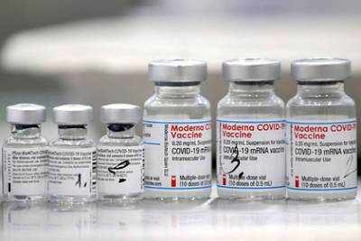 На Украине разрешили комбинировать вакцины от коронавируса Moderna и Pfizer - lenta.ru - Китай - Украина - Харьков