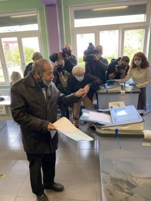 Борис Вишневский - Борис Вишневский заявил, что будет судить за результаты выборов в Госдуму и Заксобрание - znak.com - Санкт-Петербург