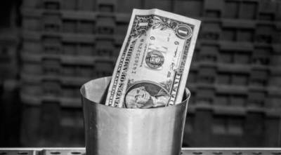 Доллар чуть подешевел: на межбанке «бои местного значения» - smartmoney.one - Украина