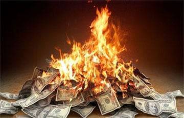 Лев Марголин - Экономист: Валютные вклады белорусов в пяти банках могут «сгореть» - charter97.org - Белоруссия
