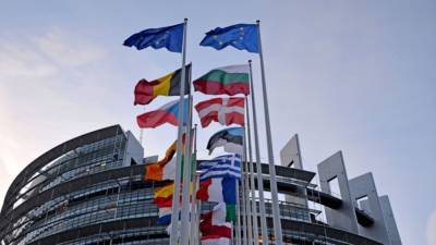 Манфред Вебер - В Европарламенте заявили о расколе Запада из-за сделки AUKUS - sharij.net - Китай - США - Англия - Австралия - Франция - Twitter