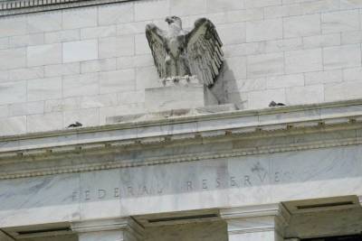 Джером Пауэлл - Три топ-чиновника ФРС могли иметь конфликт интересов. В том числе — председатель - smartmoney.one - Россия - США - Украина