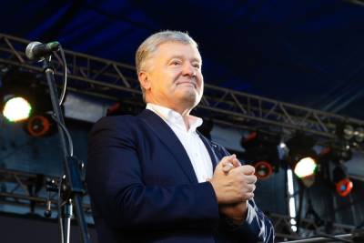 Петр Порошенко - Алексей Данилов - Порошенко обвинил власти Украины в переключении внимания на сомнительные идеи - mk.ru - Украина