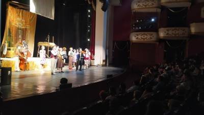 Коми национальный музыкально-драматический театр представил комедию "Левша" на сцене в Чечне - komiinform.ru - Россия - респ. Коми - респ. Чечня