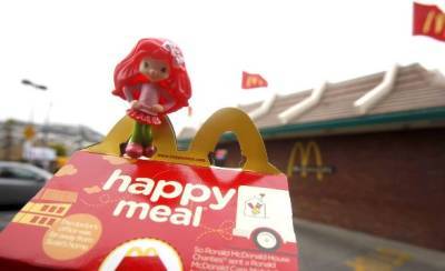 McDonald's планирует отказаться от пластиковых игрушек в Happy Meals к 2025 году - unn.com.ua - Украина - Киев
