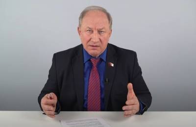 Валерий Рашкин - В Москве задержали доверенное лицо депутата Рашкина на избирательном участке - znak.com - Москва - Россия