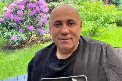 Иосиф Пригожин - «Свет глаза раздражает»: Пригожин перенес операцию вслед за сыном Валерии - skuke.net - Россия