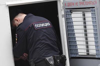 Российский подросток предстанет перед судом за изнасилование попутчицы - lenta.ru - Россия - Волгоград - Пермский край