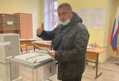 Владимир Степанов - В Ленобласти на выборах активно голосуют сотрудники дорожных служб - online47.ru - Россия - Ленинградская обл.