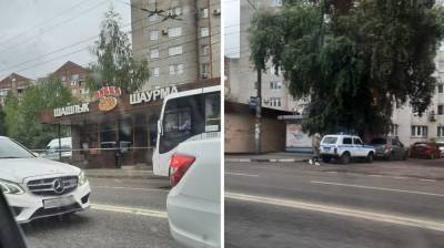 Снос пиццерии в Воронеже обернулся вызовом полиции с автоматами - vestivrn.ru - Воронеж