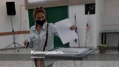 Россиянка в Израиле вновь проголосовала несколькими бюллетенями на выборах в Госдуму - kommersant.ru - Россия - Израиль