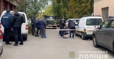 В Черкассах на улице расстреляли из автомата мужчину: что известно (ФОТО, ВИДЕО) - delo.ua - Украина - Черкасская обл. - Черкассы