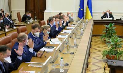 В Украине могут ввести уголовную ответственность за подделку документов о вакцинации - capital.ua - Украина
