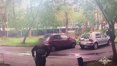 Ирина Волк - В Москве полицейские задержали трех человек, которых подозревают в мошенничестве - 1tv.ru - Москва - Россия
