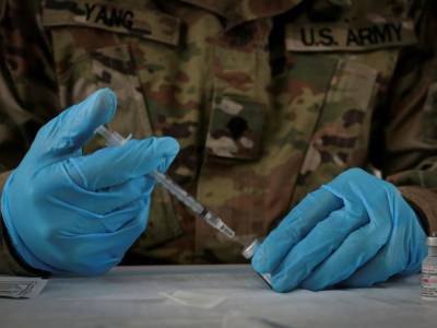 Ллойд Остин - Военных США под угрозой увольнения обязывают вакцинироваться от COVID-19 - unn.com.ua - США - Украина - Киев