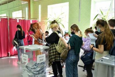 Жителей Донбасса на выборах в Госдуму заставляют голосовать в отдельные урны | Новости и события Украины и мира, о политике, здоровье, спорте и интересных людях - real-vin.com - Россия - Украина - ДНР - Донецк - Донбасс - Донецкая обл.